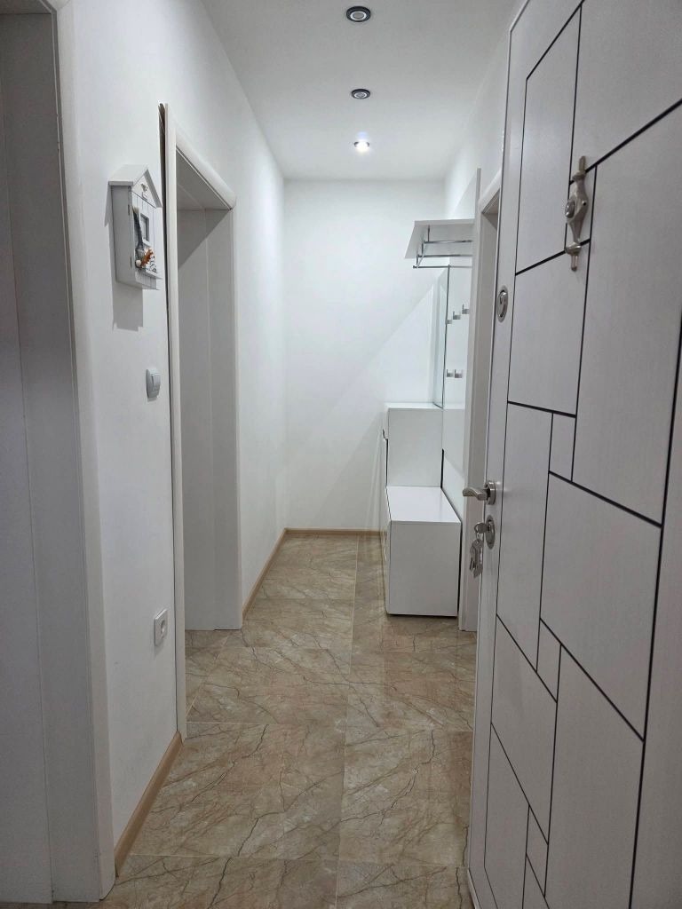 Продава ЕТАЖ ОТ КЪЩА, гр. Кюстендил, Център, снимка 5 - Етаж от къща - 54252320