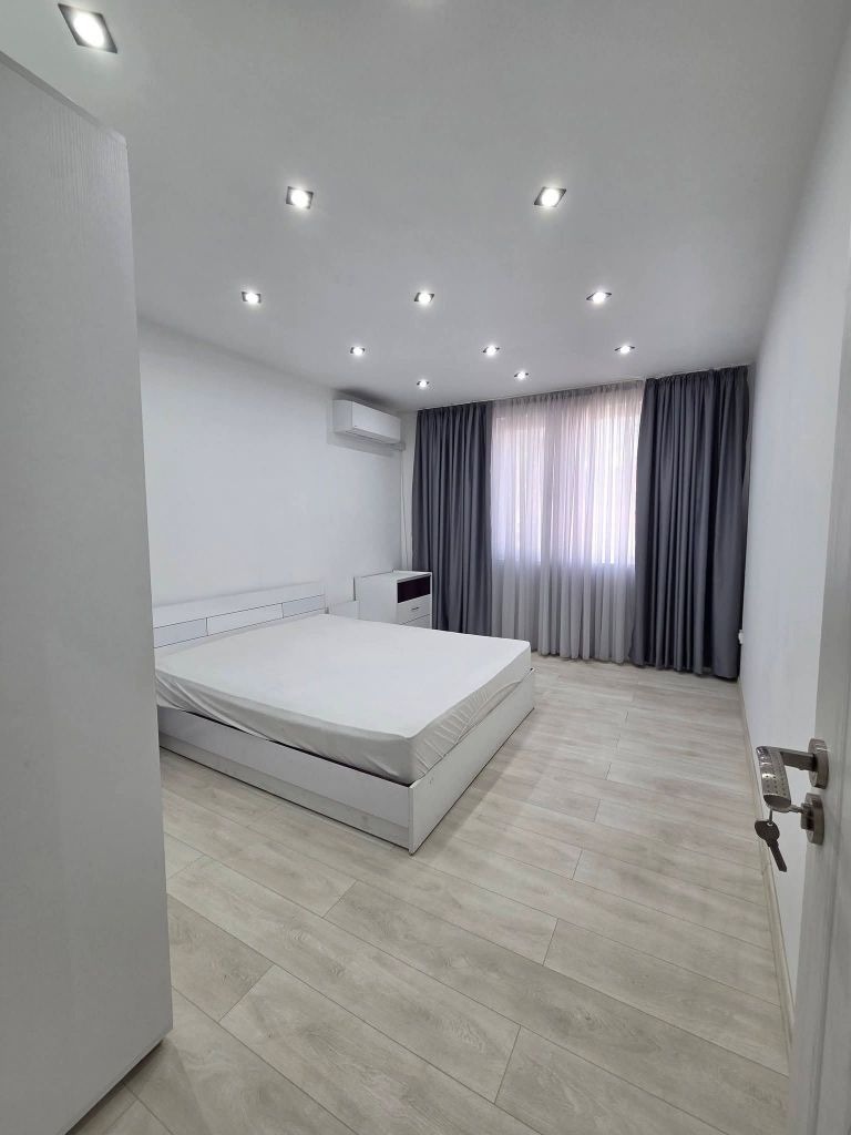 Продава ЕТАЖ ОТ КЪЩА, гр. Кюстендил, Център, снимка 9 - Етаж от къща - 54252320