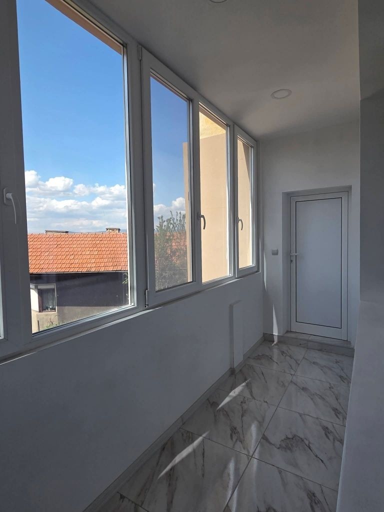 Продава ЕТАЖ ОТ КЪЩА, гр. Кюстендил, Център, снимка 14 - Етаж от къща - 54252320