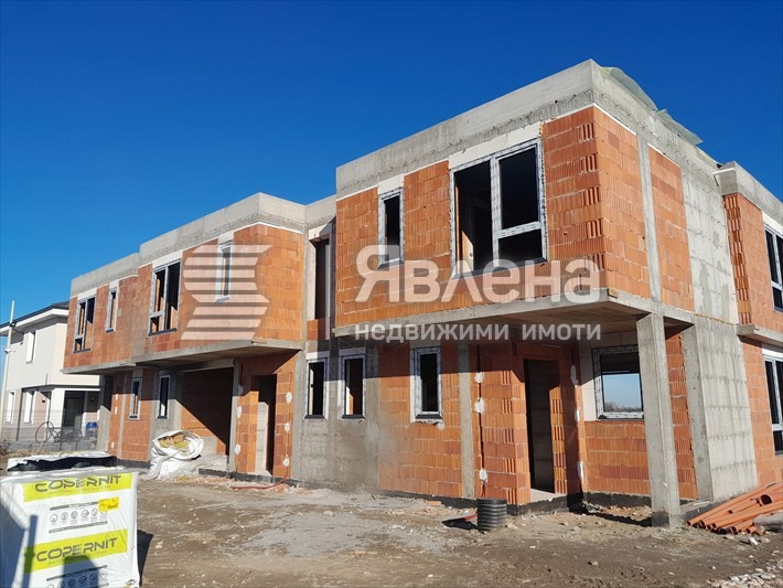 Продава КЪЩА, гр. Пловдив, Беломорски, снимка 15 - Къщи - 48438596