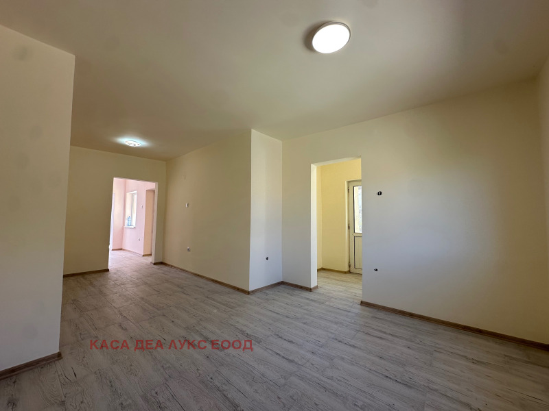 Na prodej  Dům oblast Dobrich , Šabla , 93 m2 | 69506343 - obraz [2]