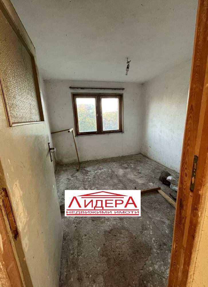 Продава КЪЩА, гр. Брезово, област Пловдив, снимка 6 - Къщи - 52289779