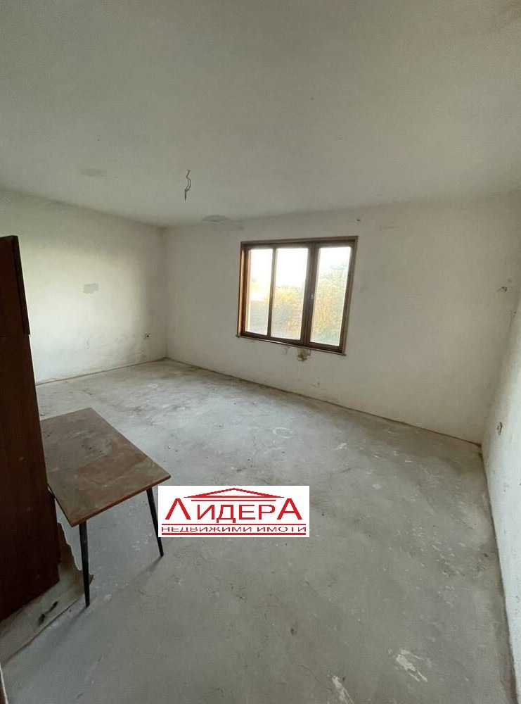 Продава КЪЩА, гр. Брезово, област Пловдив