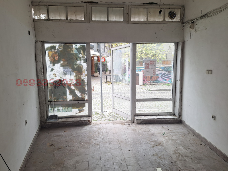 Продава КЪЩА, гр. Пловдив, Капана, снимка 2 - Къщи - 52441475