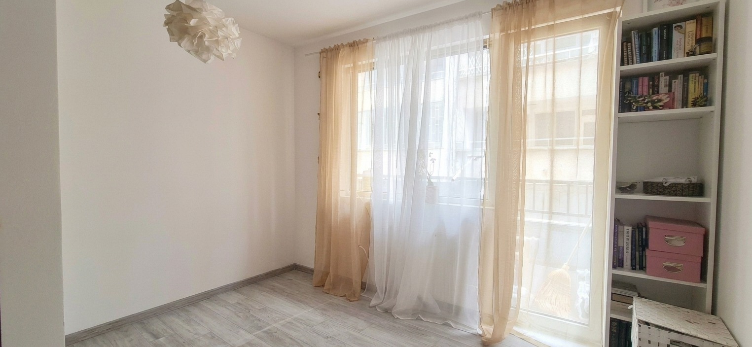 Продава 3-СТАЕН, гр. София, Хладилника, снимка 4 - Апартаменти - 56741298