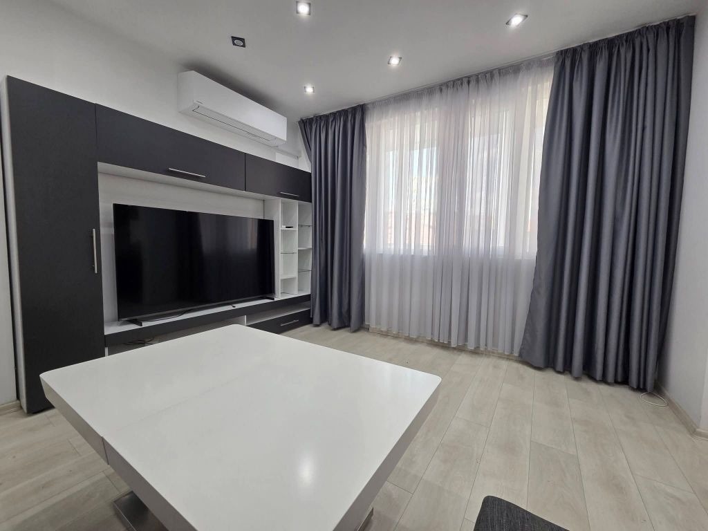 Продава ЕТАЖ ОТ КЪЩА, гр. Кюстендил, Център