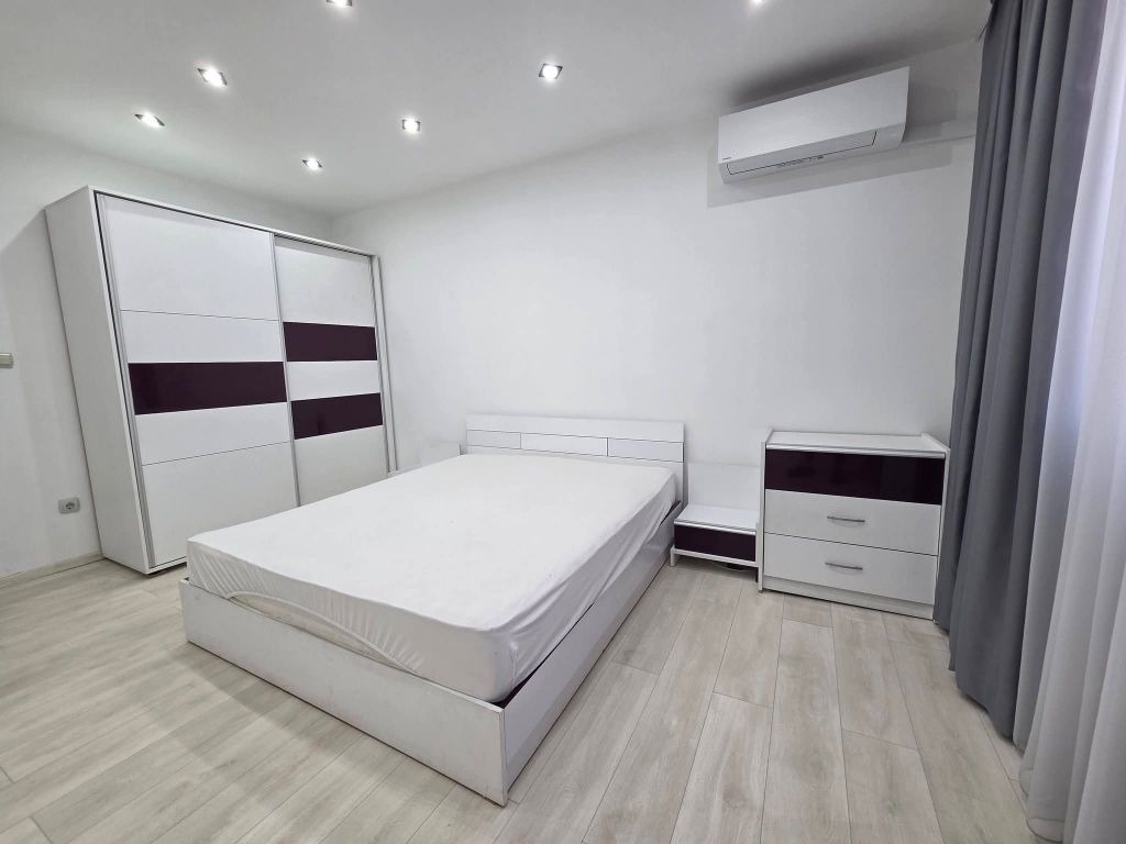 Продава ЕТАЖ ОТ КЪЩА, гр. Кюстендил, Център, снимка 10 - Етаж от къща - 54252320