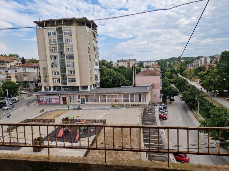 Продава 4-СТАЕН в град Плевен, Идеален център - 118 кв.м / 130 000 € » 254 257.90 лв., АНДРОМЕДА ООД