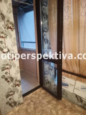 Stüdyo Kyuçuk Parij, Plovdiv