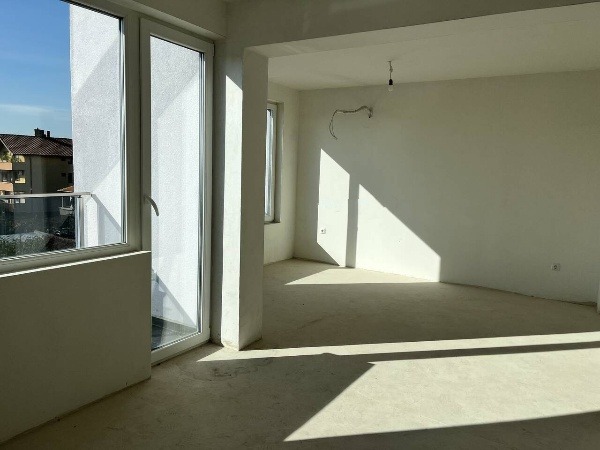 Продава 1-СТАЕН, гр. Бургас, област Бургас, снимка 2 - Апартаменти - 52612721