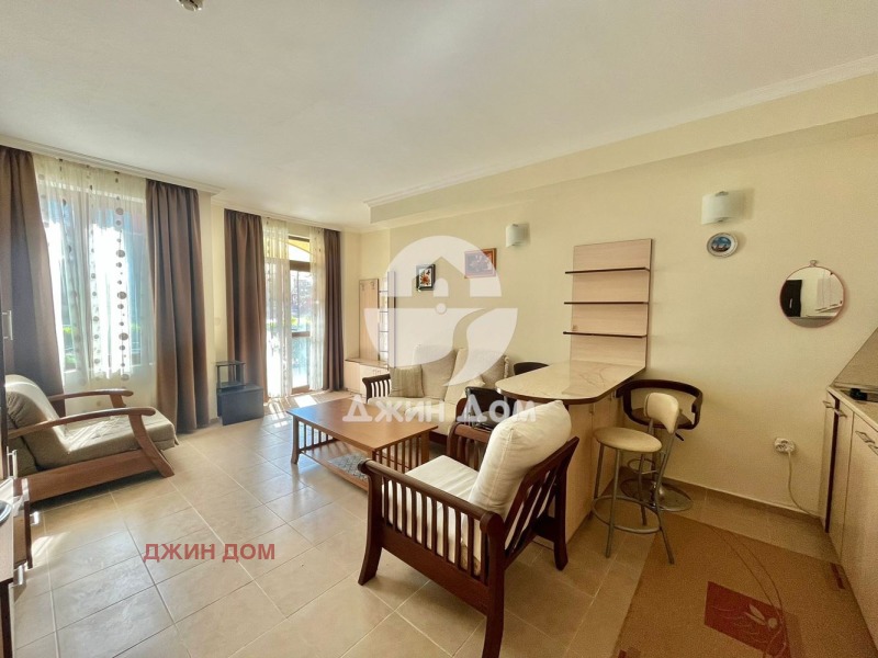 Продава  2-стаен област Бургас , гр. Свети Влас , 66 кв.м | 62500133 - изображение [3]