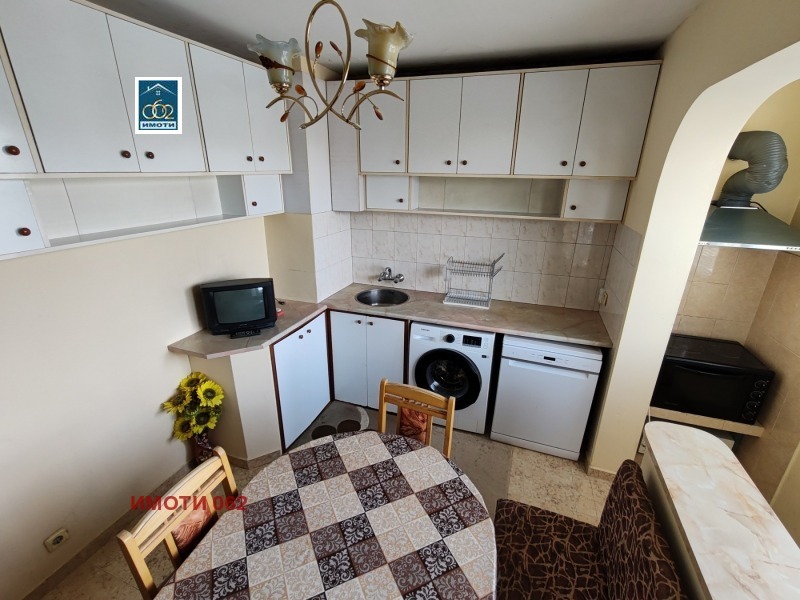 На продаж  2 спальні Велико Търново , Зона Б , 75 кв.м | 71413094 - зображення [2]