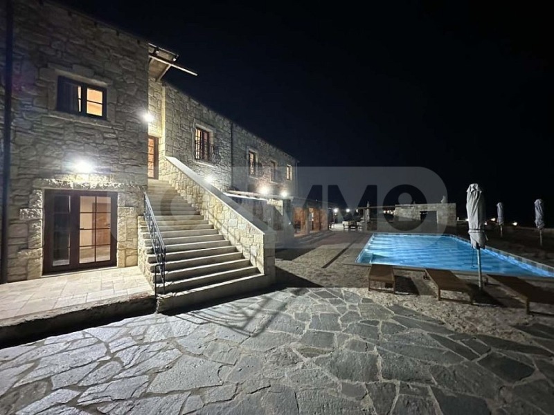 Till salu  Hotell region Dobrich , Balgarevo , 2600 kvm | 46280241 - bild [4]