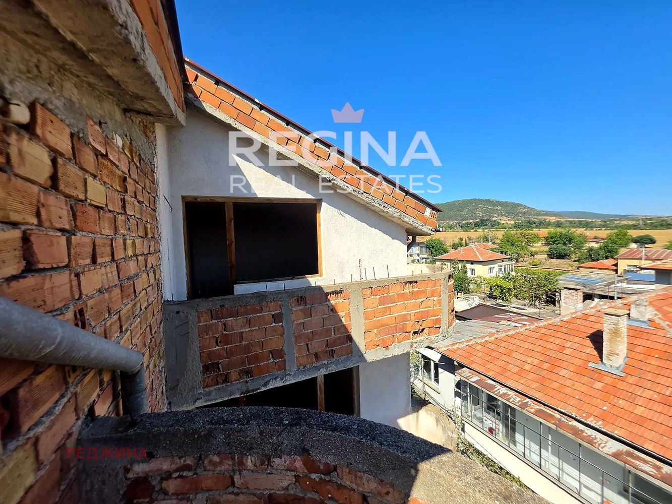 Продава КЪЩА, гр. Хисаря, област Пловдив, снимка 2 - Къщи - 56191191