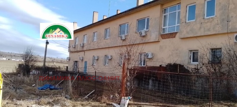 Продава ПРОМ. ПОМЕЩЕНИЕ в област София, гр. Драгоман - 612 кв.м / 645 000 € » 1 261 510.35 лв., ДИНАМИКА ПЛЮС-ОАНИТ