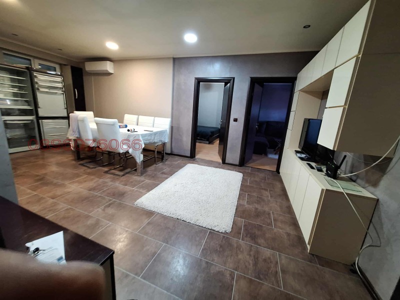 Продава 4-СТАЕН, гр. Пазарджик, Моста на Лютата, снимка 2 - Апартаменти - 52780109