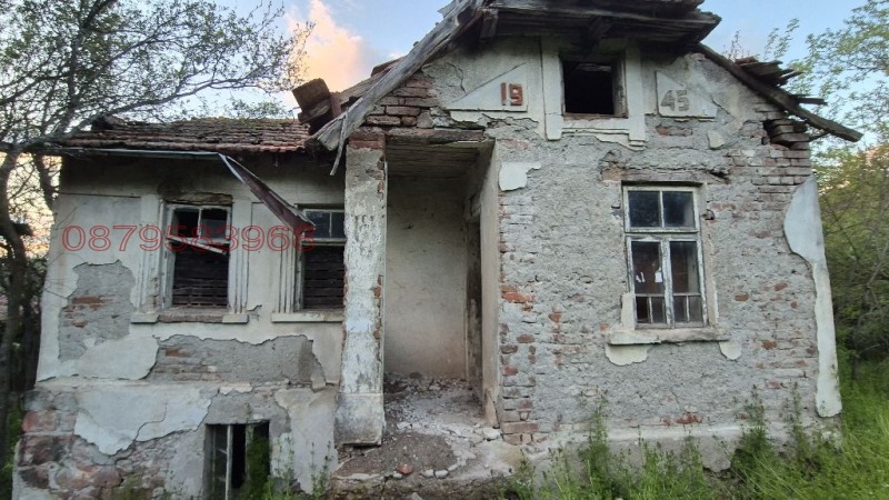 Продава КЪЩА, с. Бабица, област Перник, снимка 2 - Къщи - 52779082