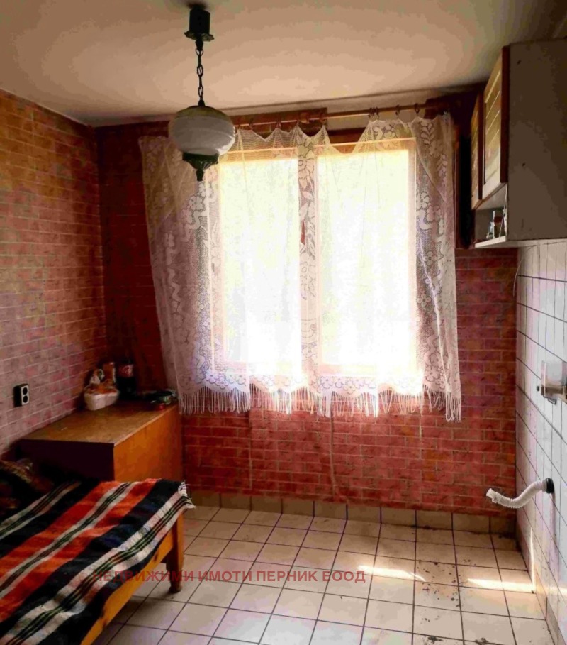 Продава  Къща област Перник , гр. Трън , 125 кв.м | 63780423 - изображение [5]