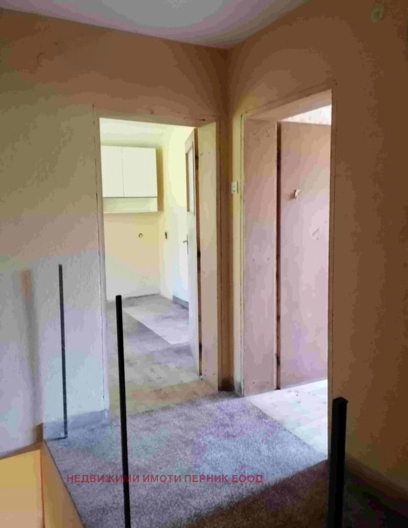Продава  Къща област Перник , гр. Трън , 125 кв.м | 63780423 - изображение [15]