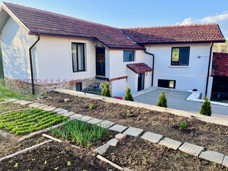 Na prodej  Dům oblast Gabrovo , Gančovec , 1000 m2 | 25405714