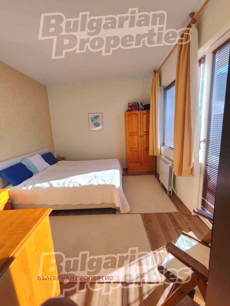 Продава КЪЩА, с. Маджаре, област София област, снимка 13 - Къщи - 52392711