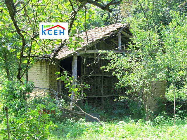 Продава КЪЩА, с. Любичево, област Търговище, снимка 9 - Къщи - 52469522