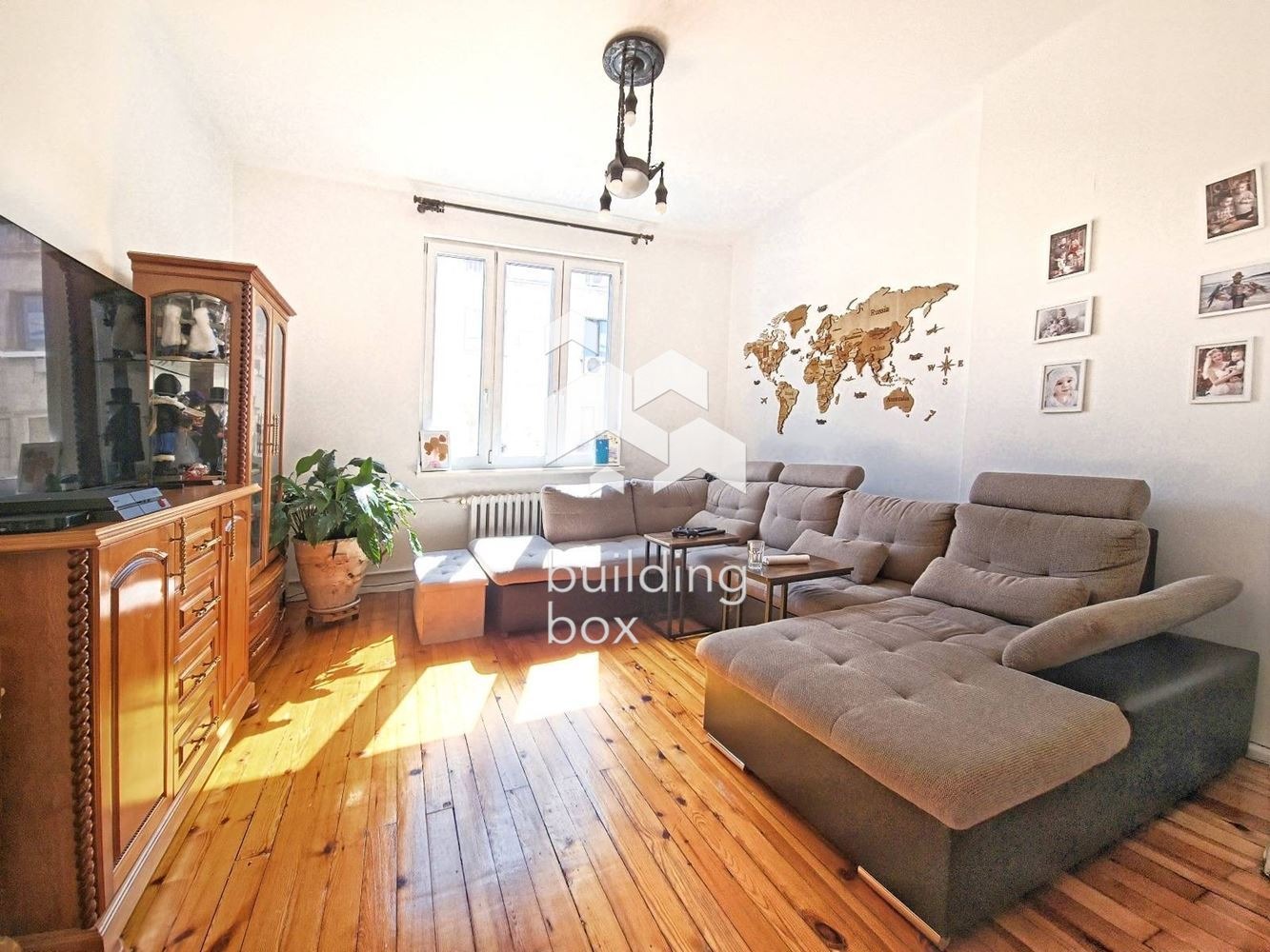 Продава 3-СТАЕН, гр. София, Център, снимка 2 - Апартаменти - 54262751