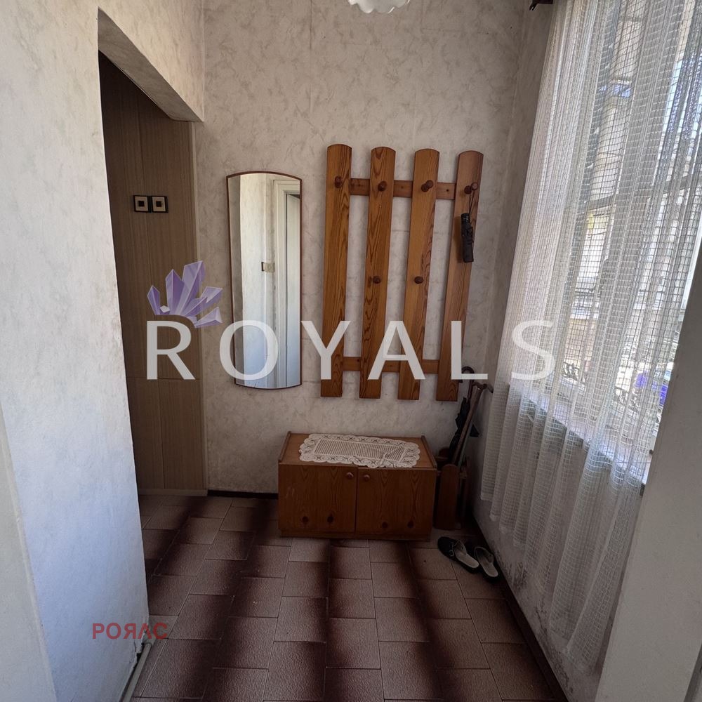 Продава ЕТАЖ ОТ КЪЩА, гр. Бургас, Лазур, снимка 11 - Етаж от къща - 55091463