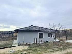 Продажба на имоти в гр. Бяла, област Варна - изображение 13 