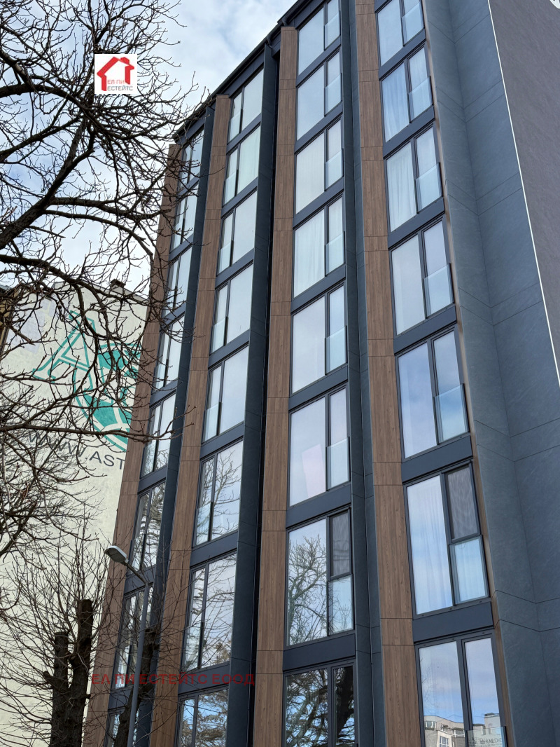 Продава 2-СТАЕН, гр. София, Център, снимка 2 - Апартаменти - 53107750