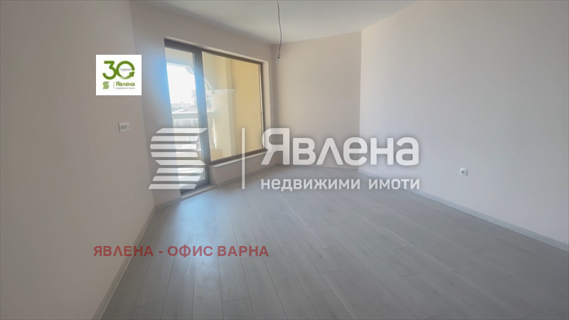 Till salu  2 sovrum Varna , m-t Alen mak , 186 kvm | 22246230 - bild [3]