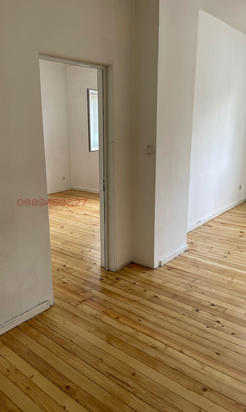 De vânzare  3 dormitoare Sofia , Țentâr , 123 mp | 16069036 - imagine [4]