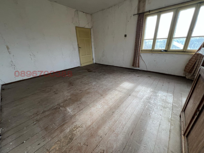 Продава КЪЩА, с. Челопечене, област Добрич, снимка 10 - Къщи - 52986249