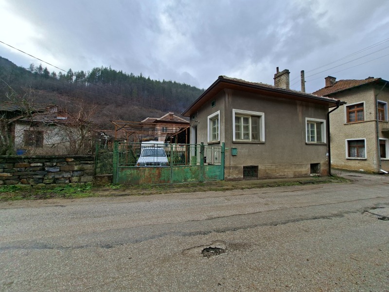 Продава КЪЩА, с. Лопян, област София област, снимка 11 - Къщи - 53452539