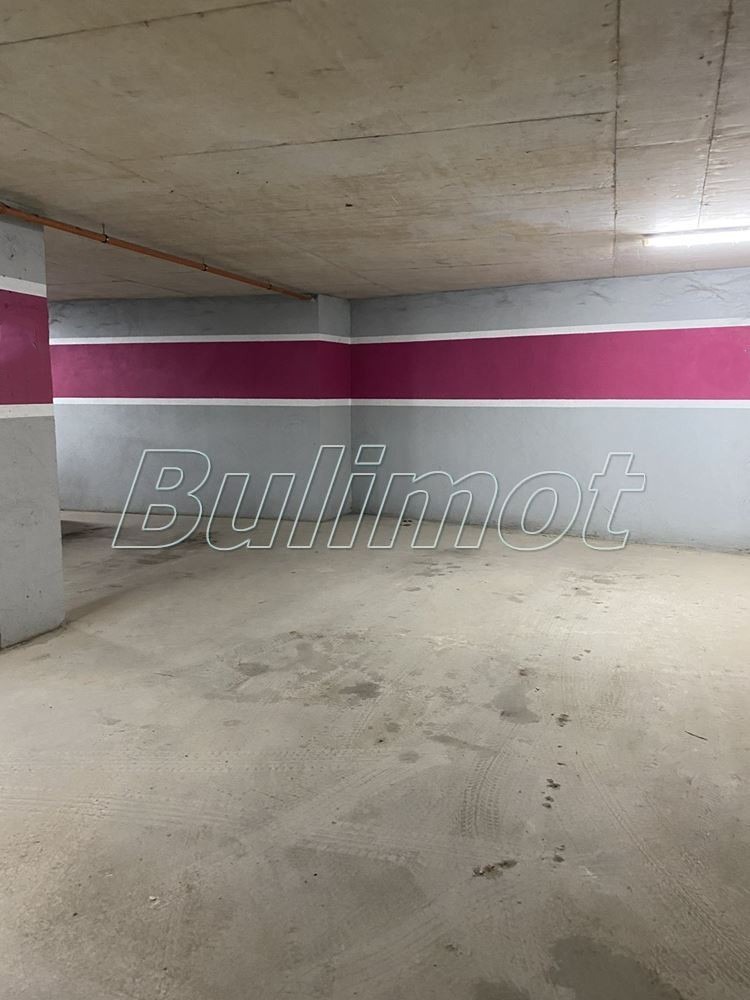 Продава ГАРАЖ, ПАРКОМЯСТО, гр. Варна, Левски 1, снимка 7 - Гаражи и паркоместа - 54055074