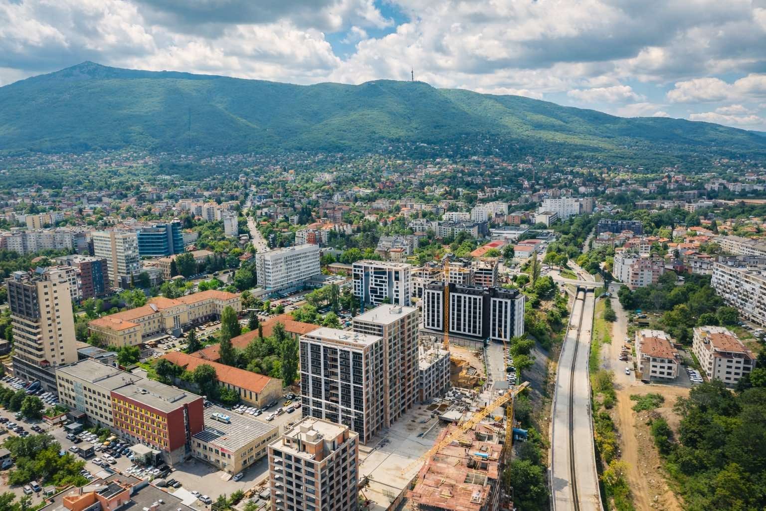 Продава 4-СТАЕН, гр. София, Бъкстон, снимка 2 - Апартаменти - 53647543