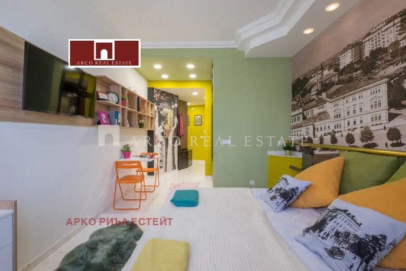 De vânzare  Studio Sofia , Țentâr , 45 mp | 49082646 - imagine [2]