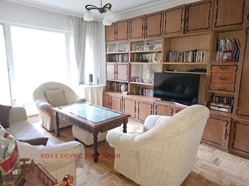 Продава 3-СТАЕН, гр. Пловдив, Тракия