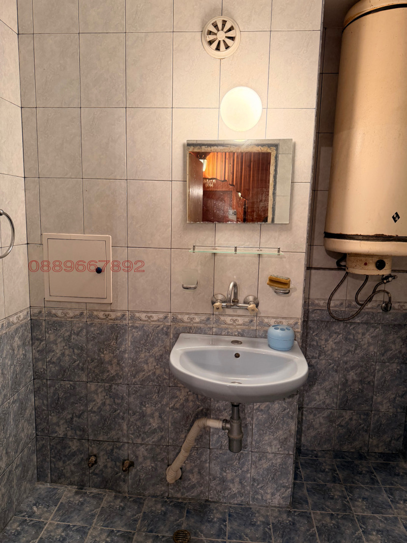 Продава 4-СТАЕН, гр. Бургас, Възраждане, снимка 8 - Апартаменти - 52780998