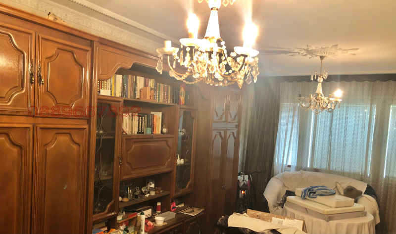 Продава 4-СТАЕН, гр. Бургас, Възраждане, снимка 2 - Апартаменти - 52780998