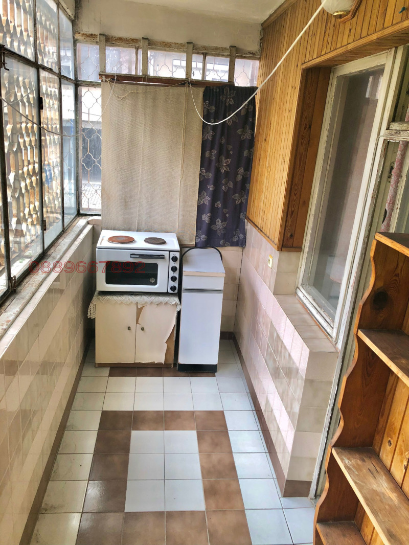 Продава 4-СТАЕН, гр. Бургас, Възраждане, снимка 12 - Апартаменти - 52780998