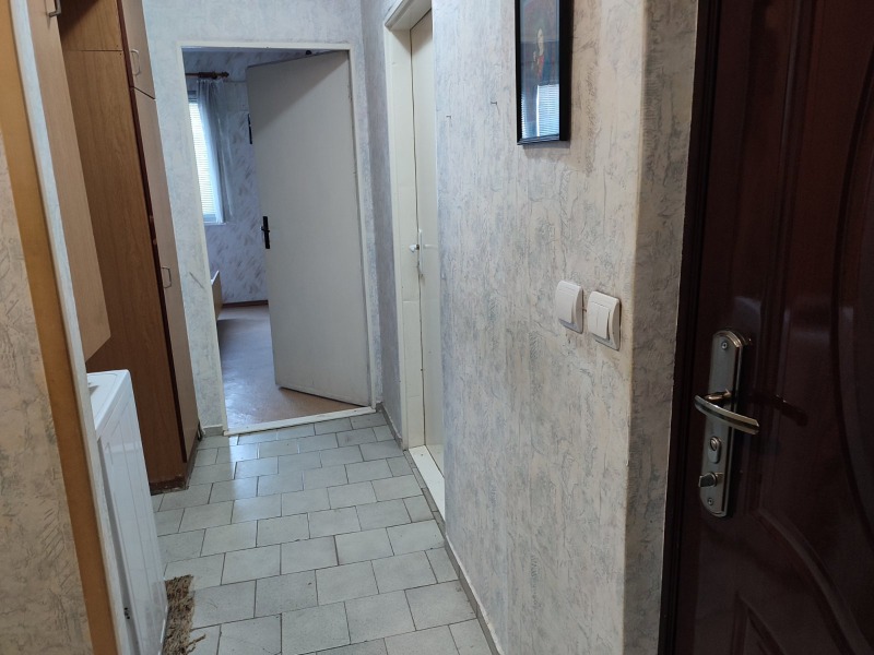 En venta  3 dormitorios Stara Zagora , Zora , 96 metros cuadrados | 41660125 - imagen [7]