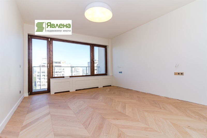 Na prodej  3+ ložnice Sofia , Izgrev , 180 m2 | 30293799 - obraz [8]