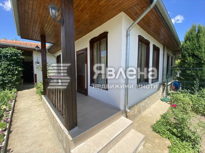 Продава КЪЩА, с. Генерал Кантарджиево, област Варна