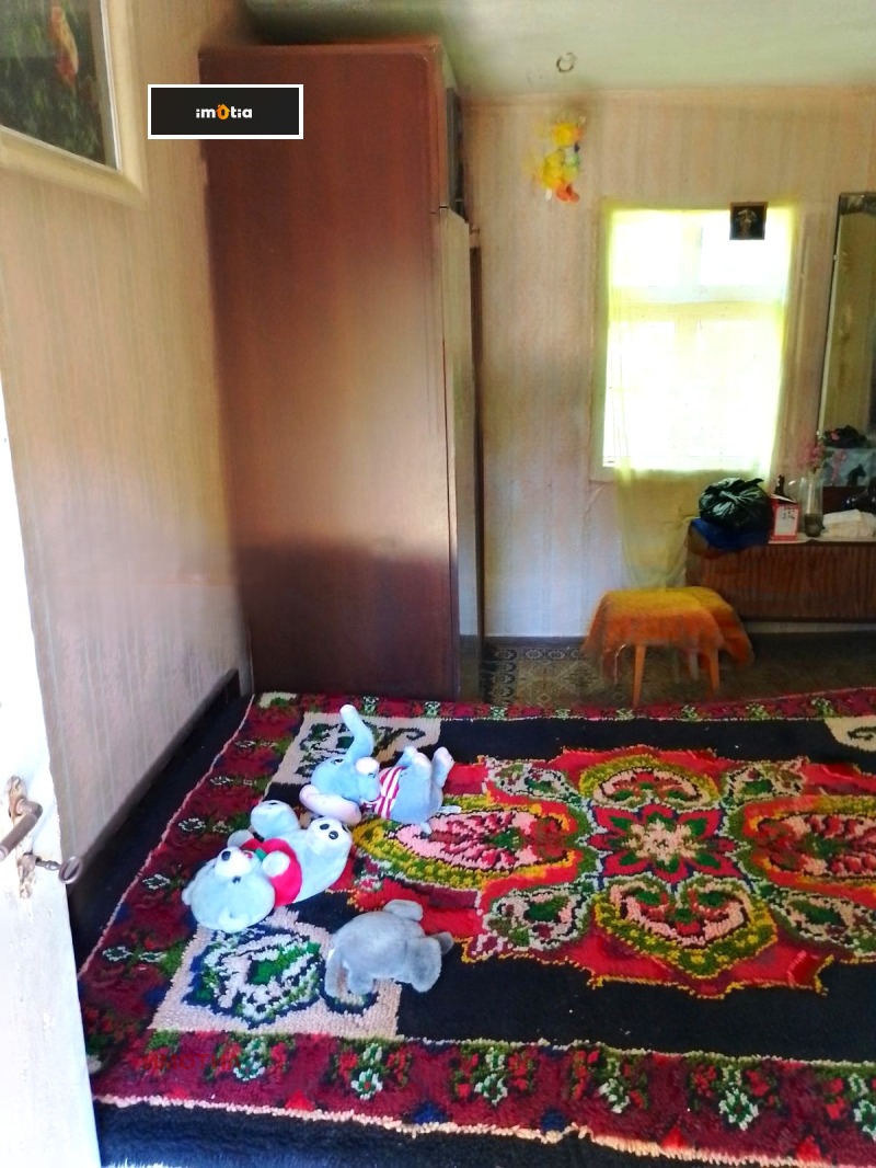 Продава КЪЩА, с. Голяма Желязна, област Ловеч, снимка 6 - Къщи - 52846630