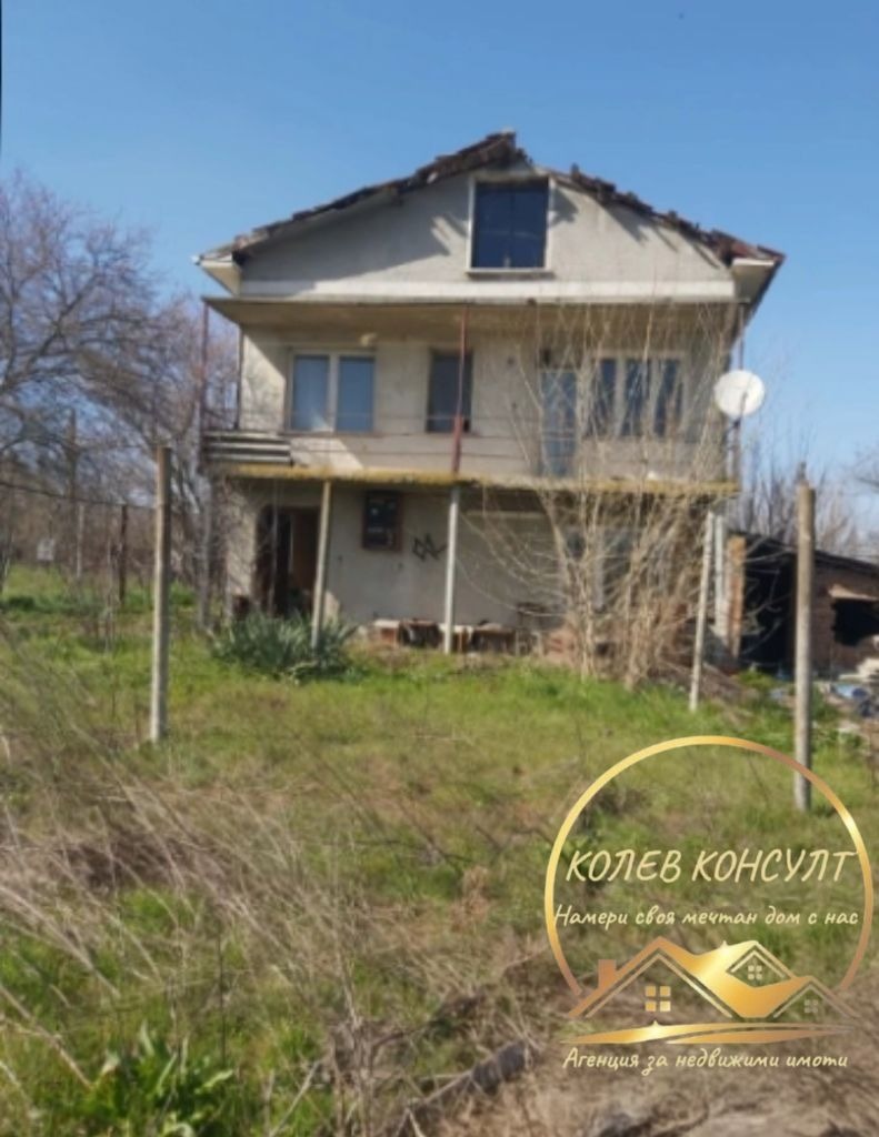 Продава КЪЩА, с. Средец, област Стара Загора