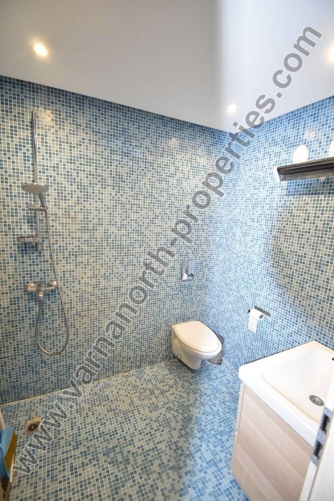 Продава КЪЩА, гр. Балчик, област Добрич, снимка 8 - Къщи - 55769400