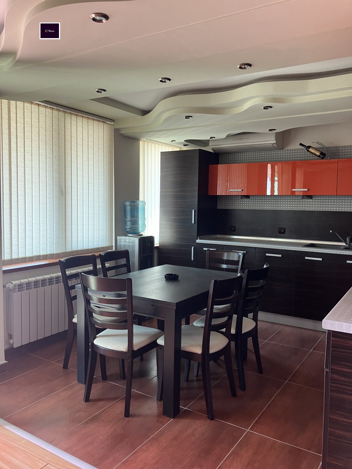 Продава 2-СТАЕН, гр. Варна, Базар Левски, снимка 2 - Апартаменти - 53083400