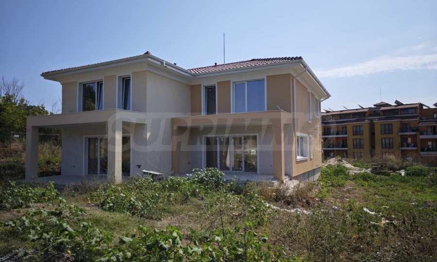 Продава КЪЩА, гр. Созопол, област Бургас, снимка 2 - Къщи - 51931382