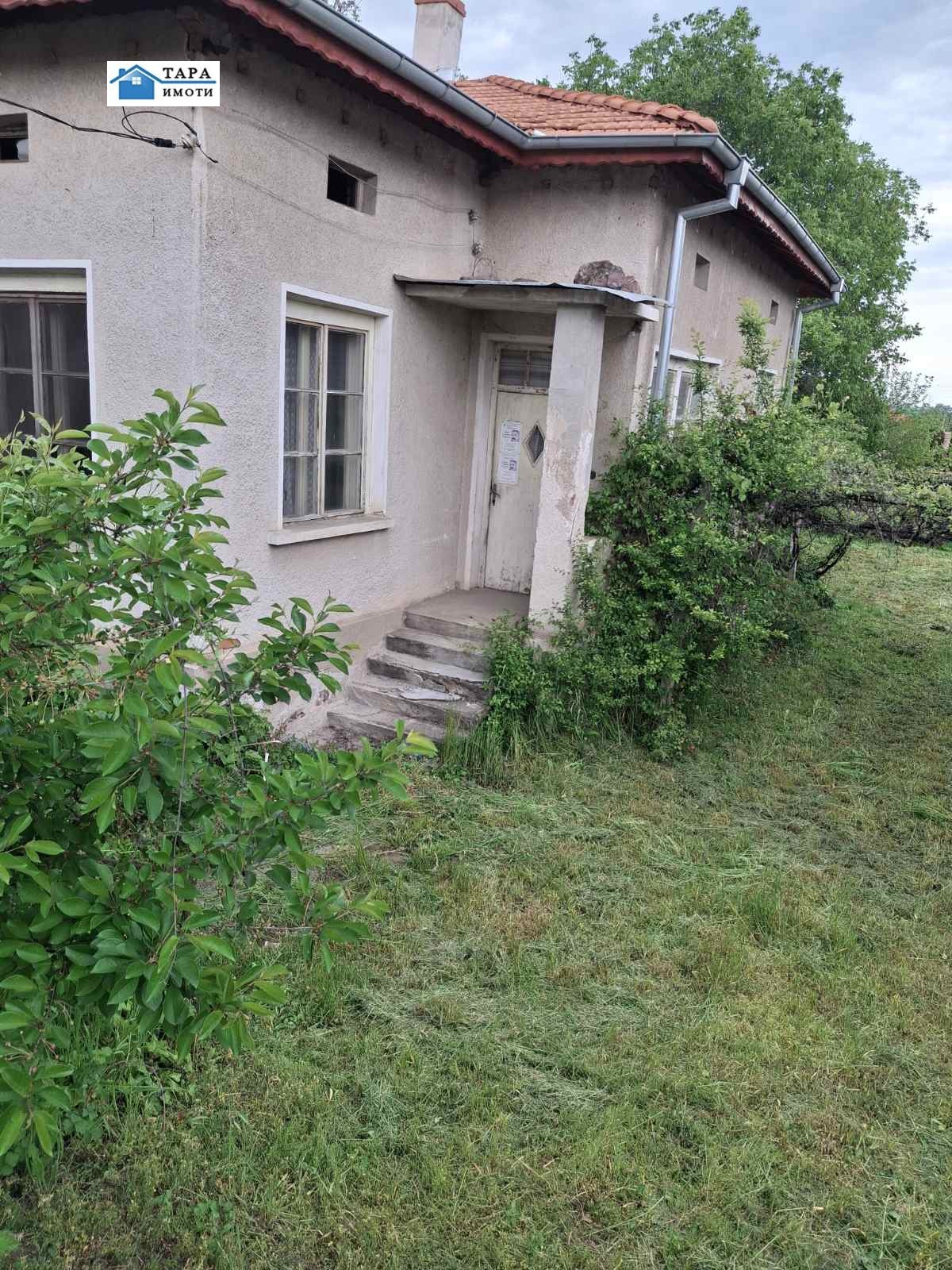 Продава КЪЩА, с. Литаково, област София област, снимка 2 - Къщи - 54911276